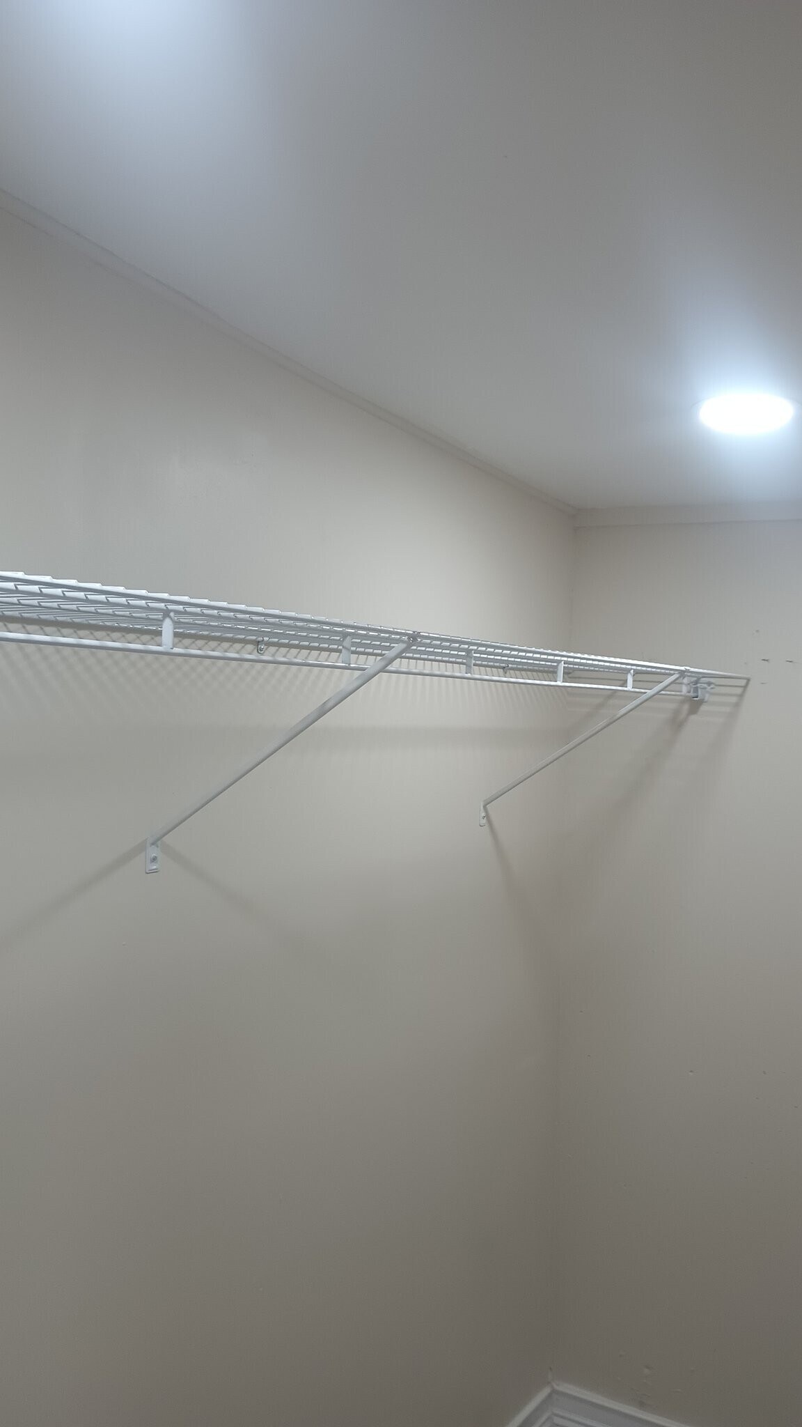 Building Photo - 2715 5th Ave E