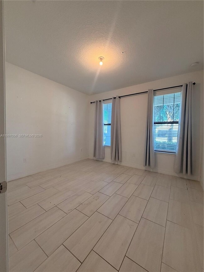 Building Photo - 5026 Piaffe Dr