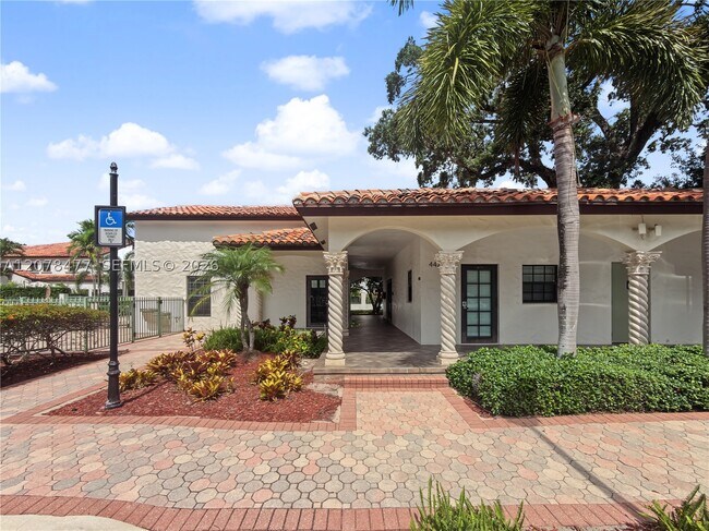 Building Photo - 2908 Hidden Harbour Ct