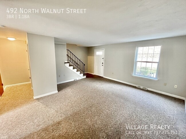 Building Photo - 492 N Walnut St