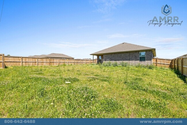 Building Photo - 1107 SW 3rd Ave