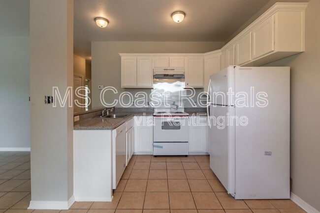 Building Photo - 15815 Adam Rd