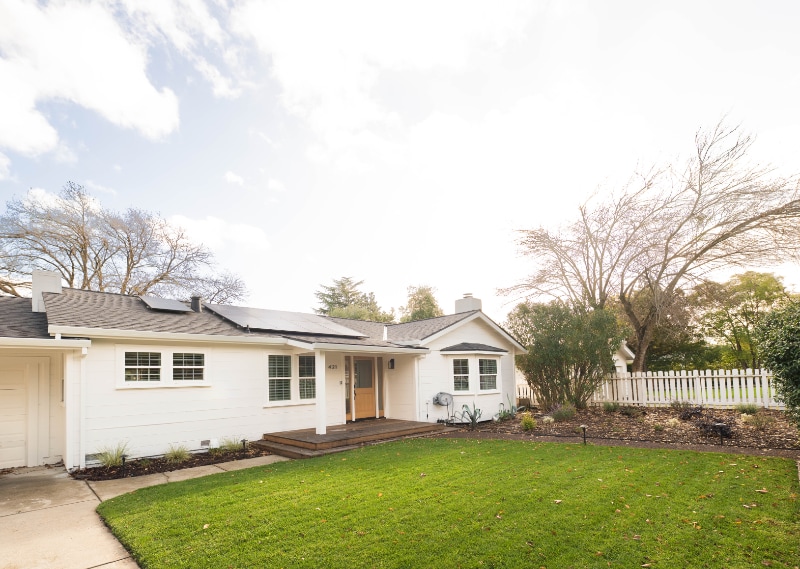 Building Photo - 421 Kahrs Ave