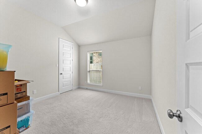 Building Photo - 21215 Palm Arbor Dr