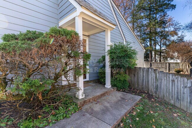 Building Photo - 4917 Hillery Ct