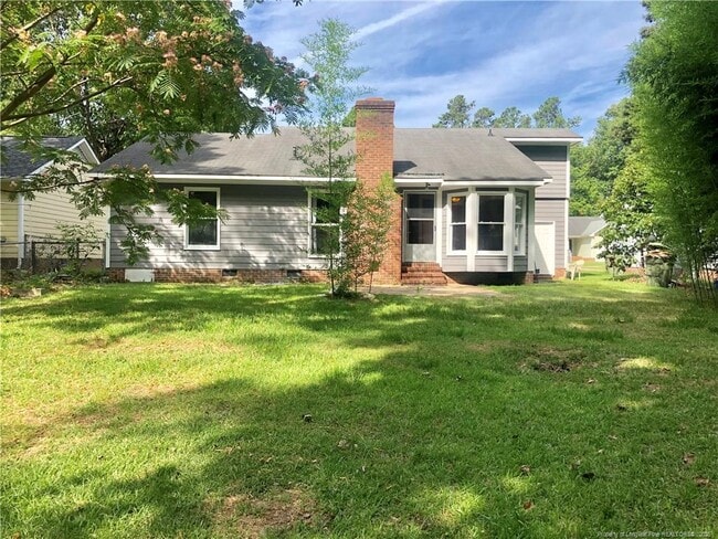 Building Photo - 694 Dowfield Dr