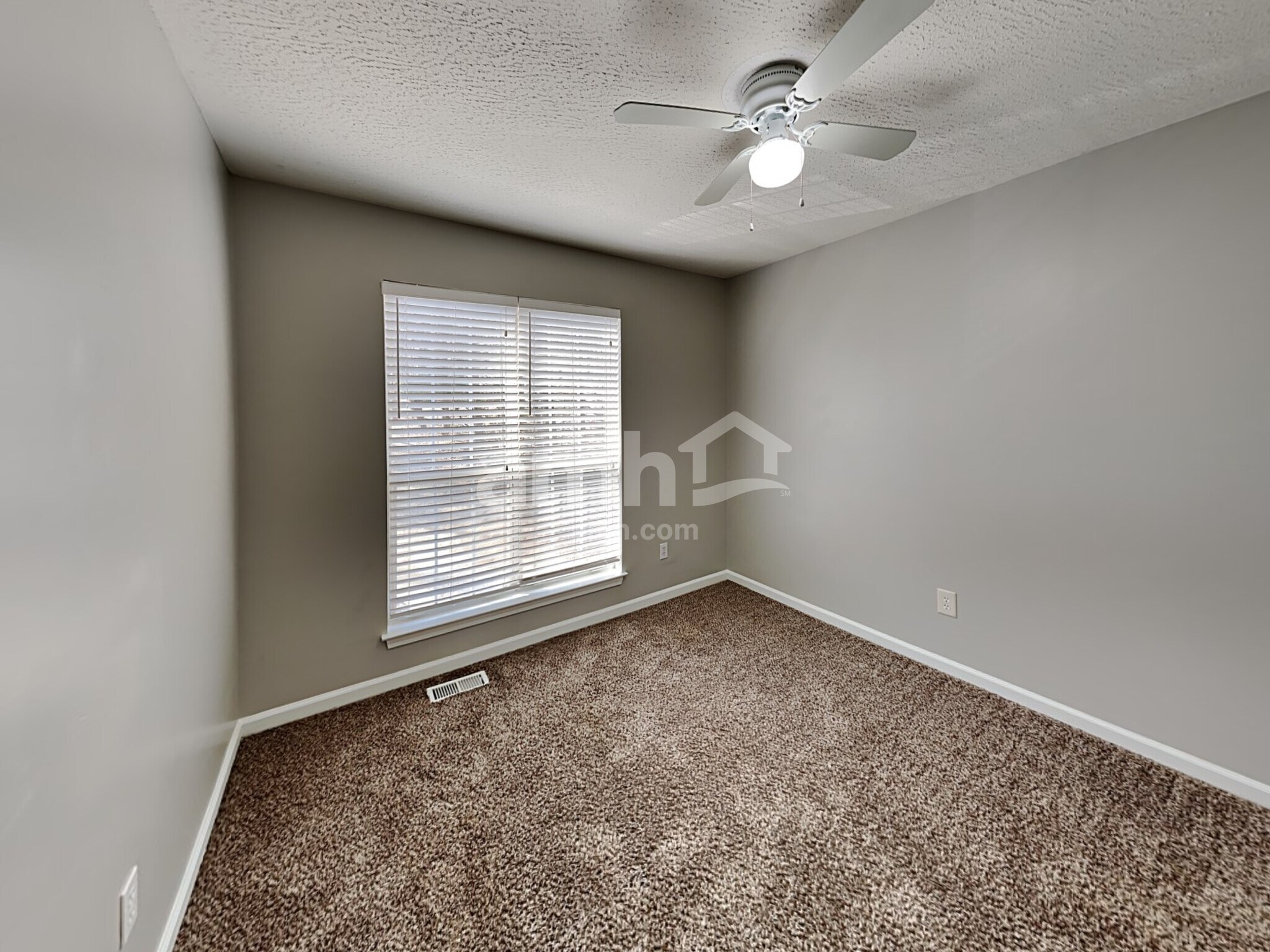 Building Photo - 154 Spring Creek Ct