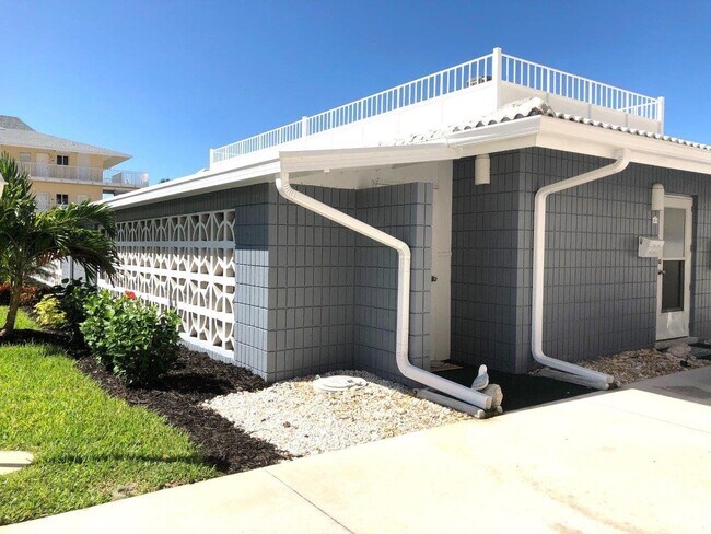 Primary Photo - Venice, FL 2BR/2BA Condo in Sea Villas