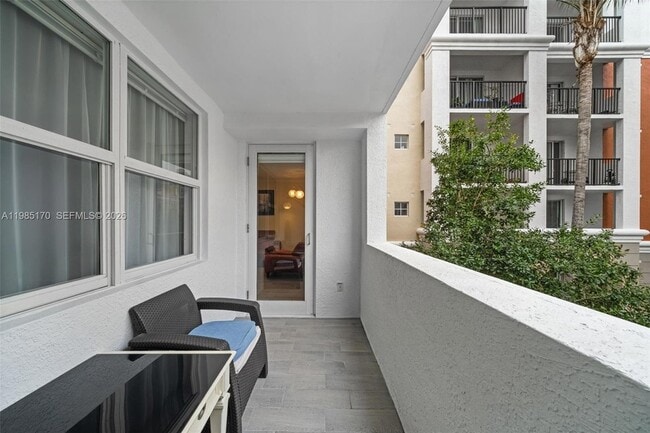 Building Photo - 17125 N Bay Rd