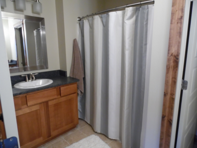 Building Photo - Four Bedroom Home in Northwest Bozeman - C...