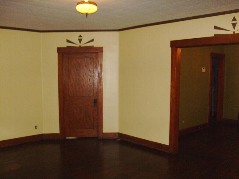 Building Photo - 1114 SW Taylor St
