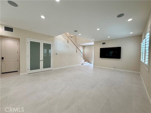 Building Photo - 98 Pinnacle Dr