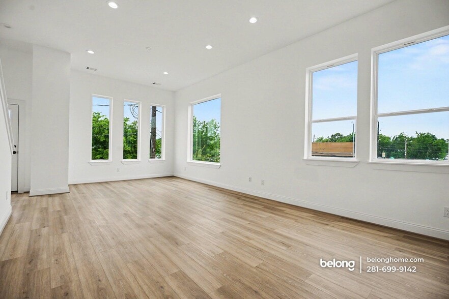 Building Photo - 6350 Culberson St