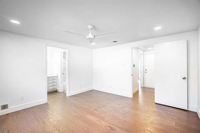 Building Photo - 10538 Barrywood Dr