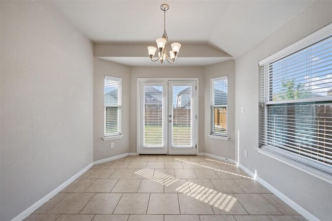 Building Photo - 5641 Sacco St