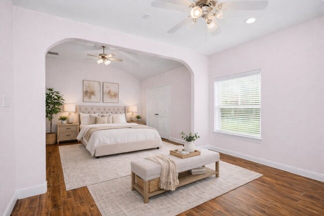 Building Photo - 1403 Lochstone Dr