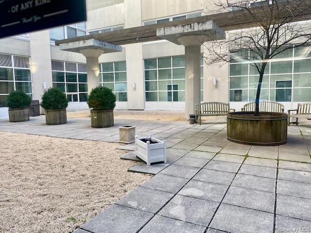 Building Photo - 1 Landmark Sq