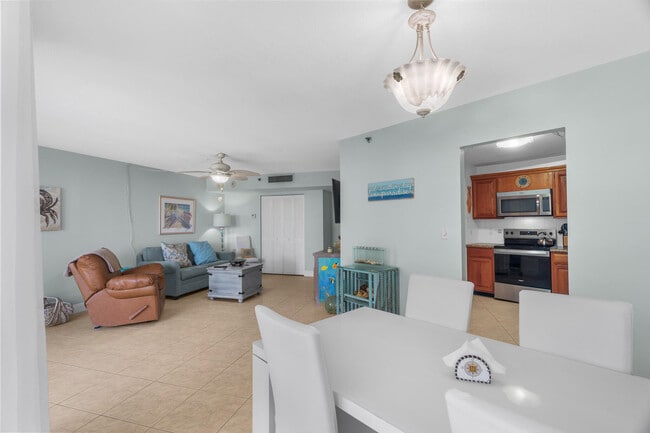 Building Photo - 1361 S Ocean Blvd