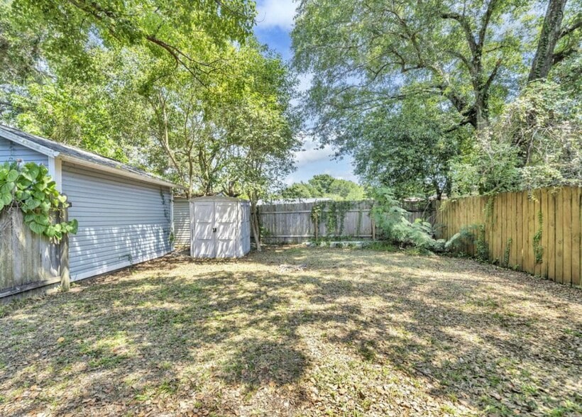 Backyard - 321 Woodham Ct