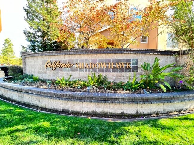 Building Photo - Bright and Airy 3BD/2.5BA Townhouse in Shadowhawk Community, Danville- Available NOW!