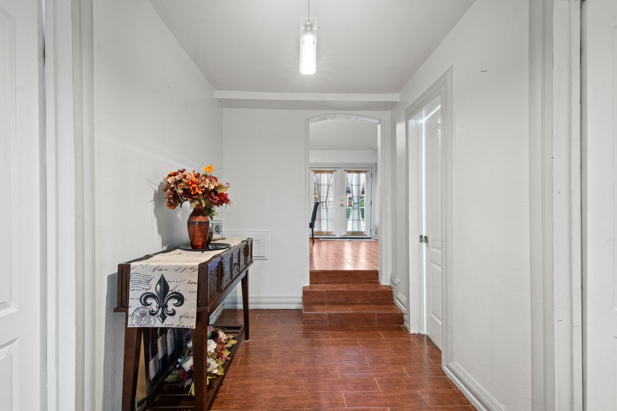 Building Photo - 415 South Eighth Street