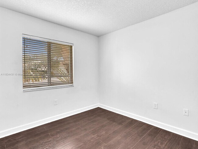 Building Photo - 2771 Treasure Cove Cir