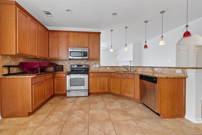 Building Photo - 13738 View Meadow Ln