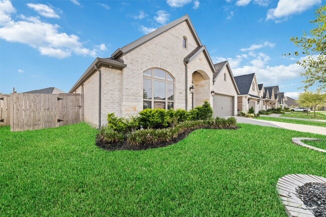Building Photo - 19035 Dappled Mare Cir