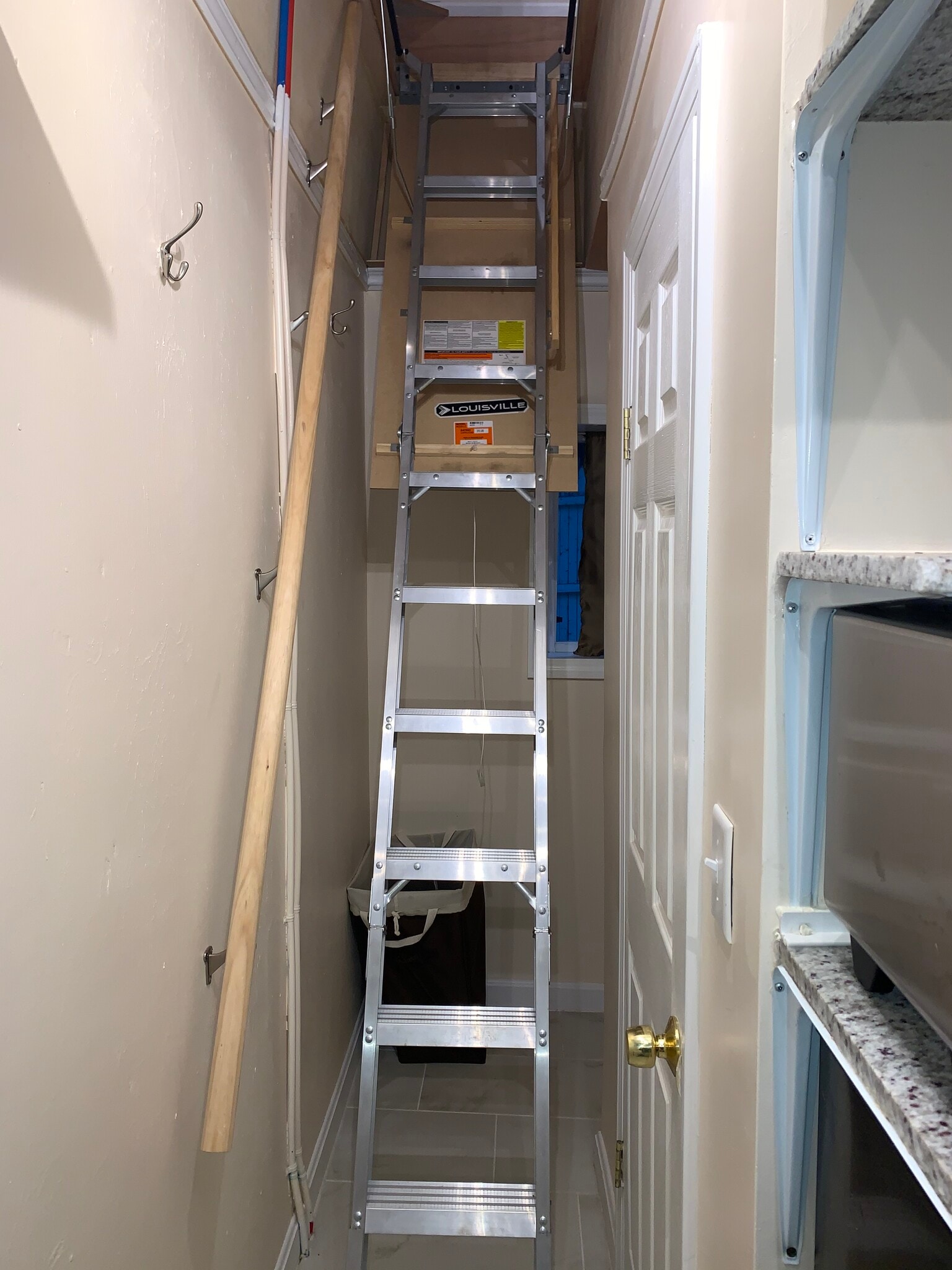 Building Photo - 38 Farquhar St