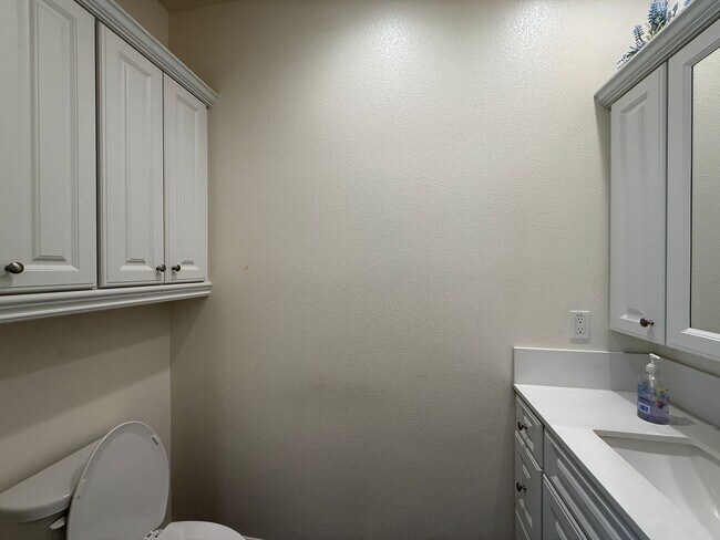 Building Photo - 6929 Atmore St
