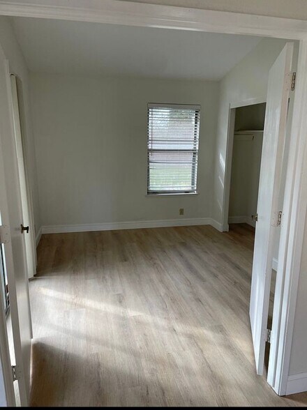 Building Photo - 4264 Chinquapin Way