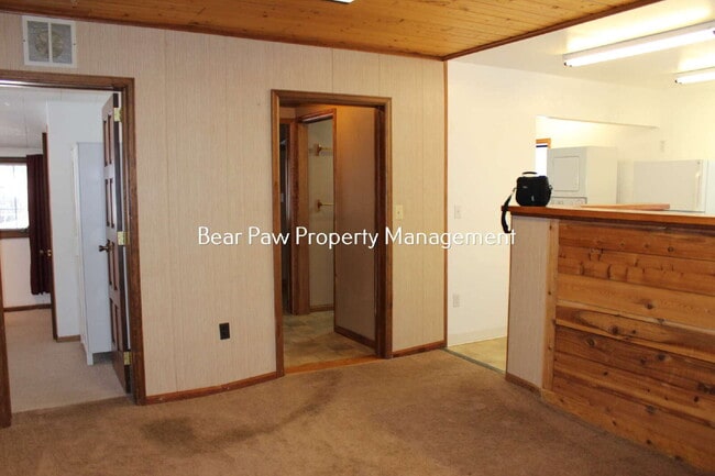 Building Photo - Unique Home Between Morrison and Conifer!!