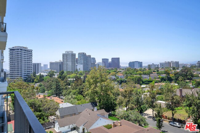 Building Photo - 10501 Wilshire Blvd