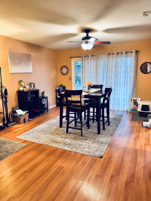 Building Photo - 2916 State Hill Rd