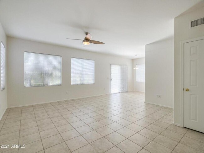 Building Photo - 34901 N 30th Dr