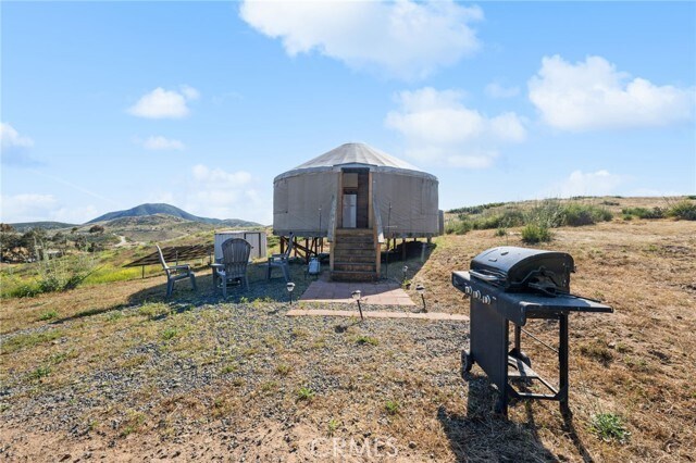 Building Photo - 32955 Buckskin Rd