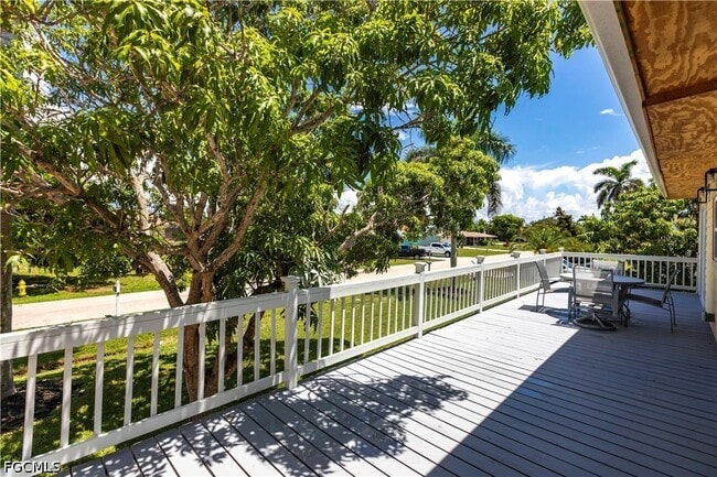 Building Photo - 15410 Allen Way