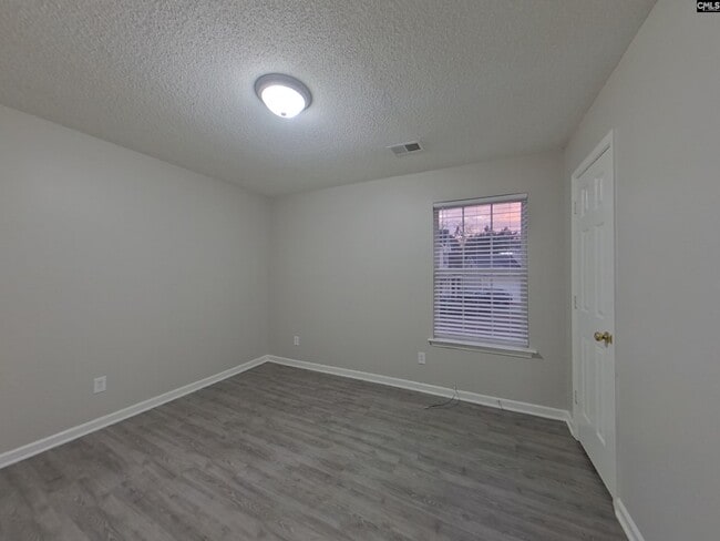 Building Photo - 108 Cane Brake Dr