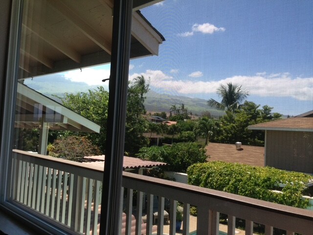 Building Photo - 2570 Hunakai St