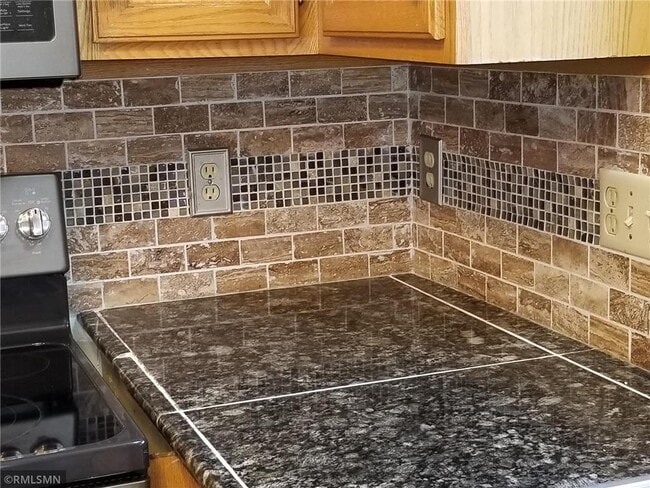 Building Photo - 949 Old Steine Cir