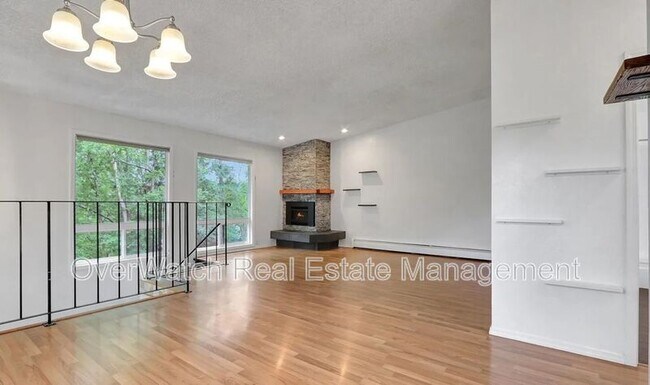 Building Photo - 4202 Pinnacle Cir