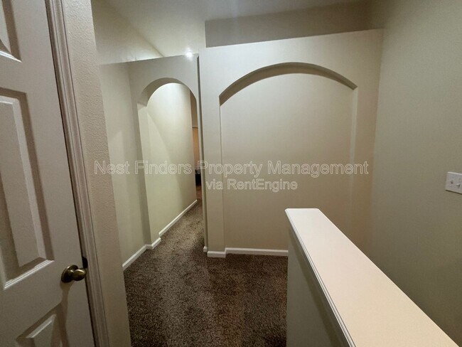Building Photo - 13339 Solar Dr