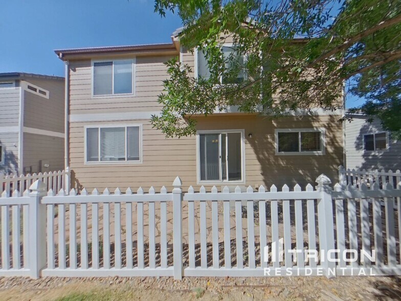 Building Photo - 13972 Monroe St