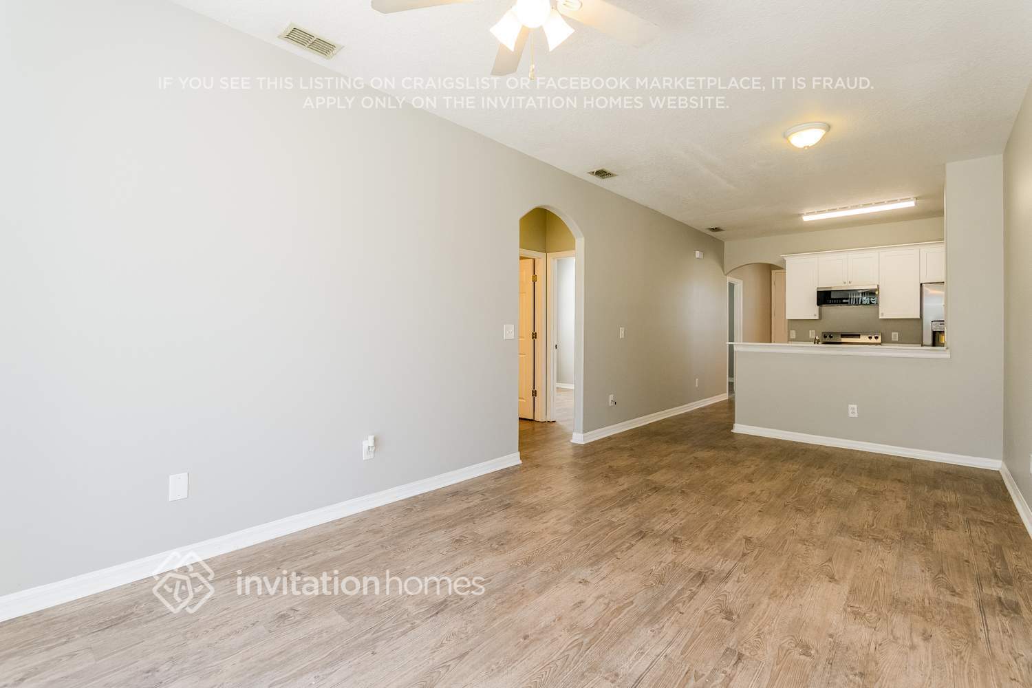 Building Photo - 507 Madina Cir