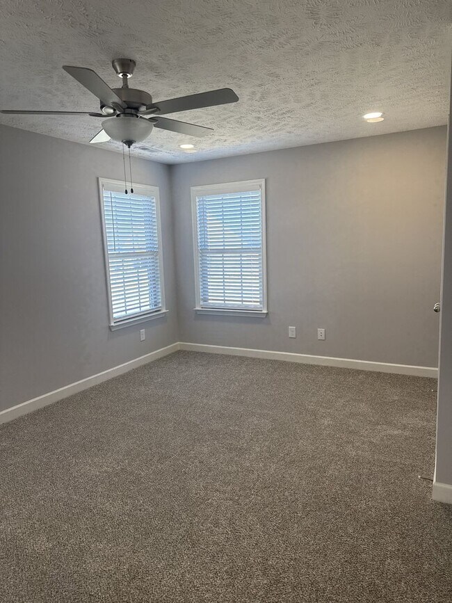 Building Photo - Beautiful home in Christiana