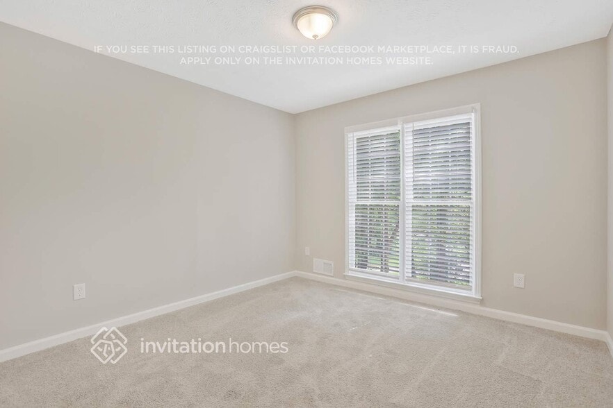 Building Photo - 5900 Branden Hill Ln