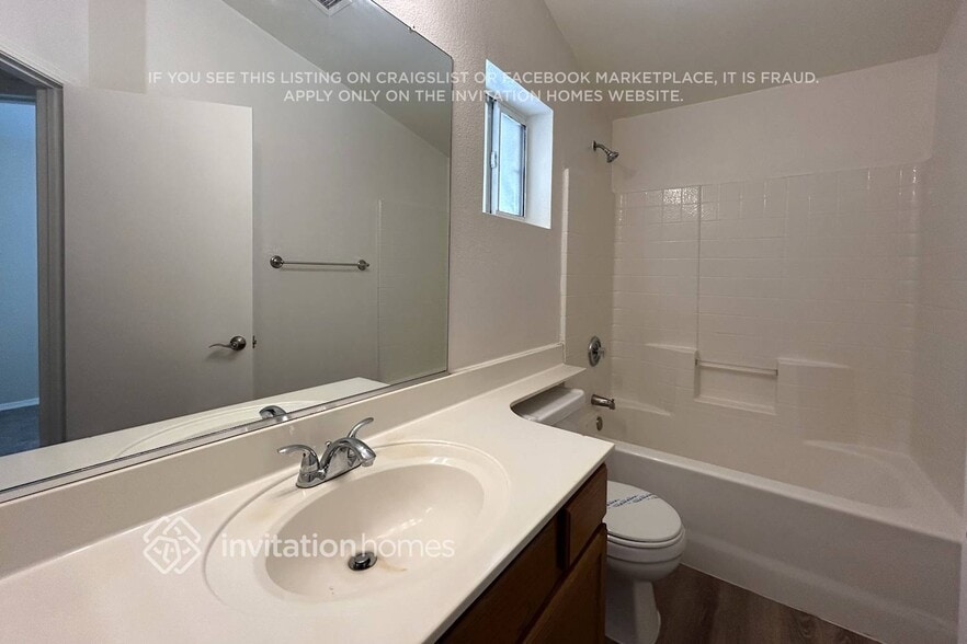 Building Photo - 16090 W Maricopa St