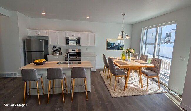 Building Photo - Hidden Hollow Townhomes