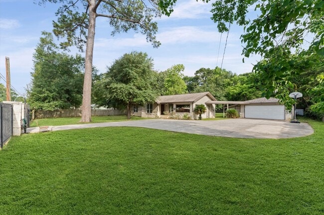 Building Photo - 1505 Gladiola Ave