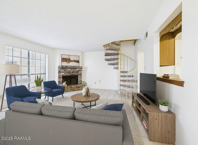 Building Photo - 108 Shekel Dr